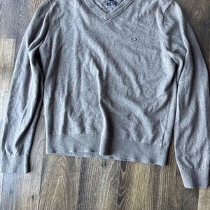 Tommy Hilfiger Gray V-Neck Sweater for Women